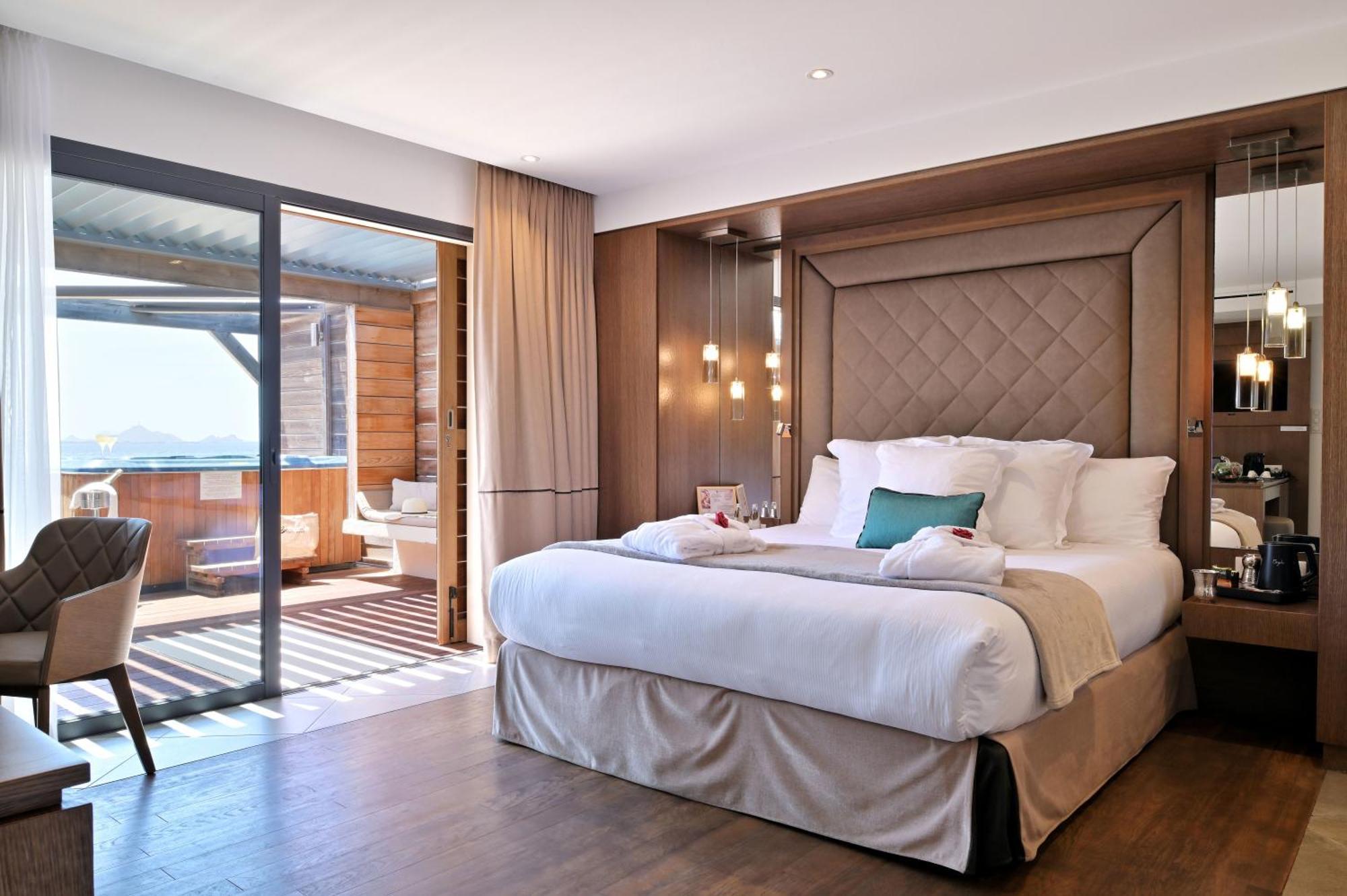 Hotel Le Week End Ajaccio  Esterno foto