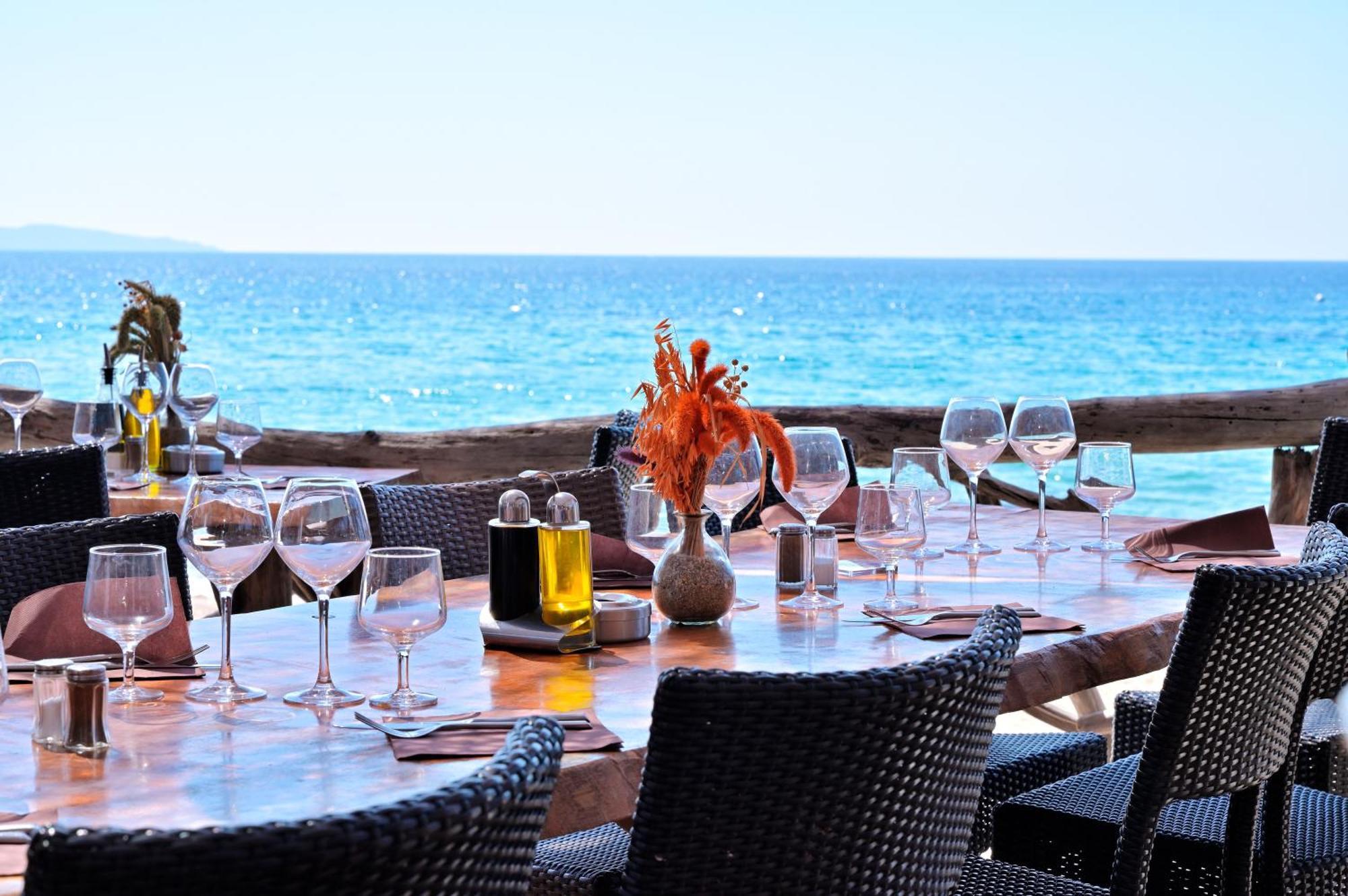Hotel Le Week End Ajaccio  Esterno foto