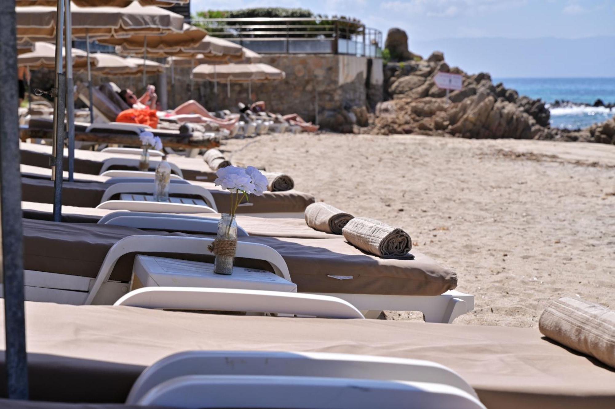 Hotel Le Week End Ajaccio  Esterno foto