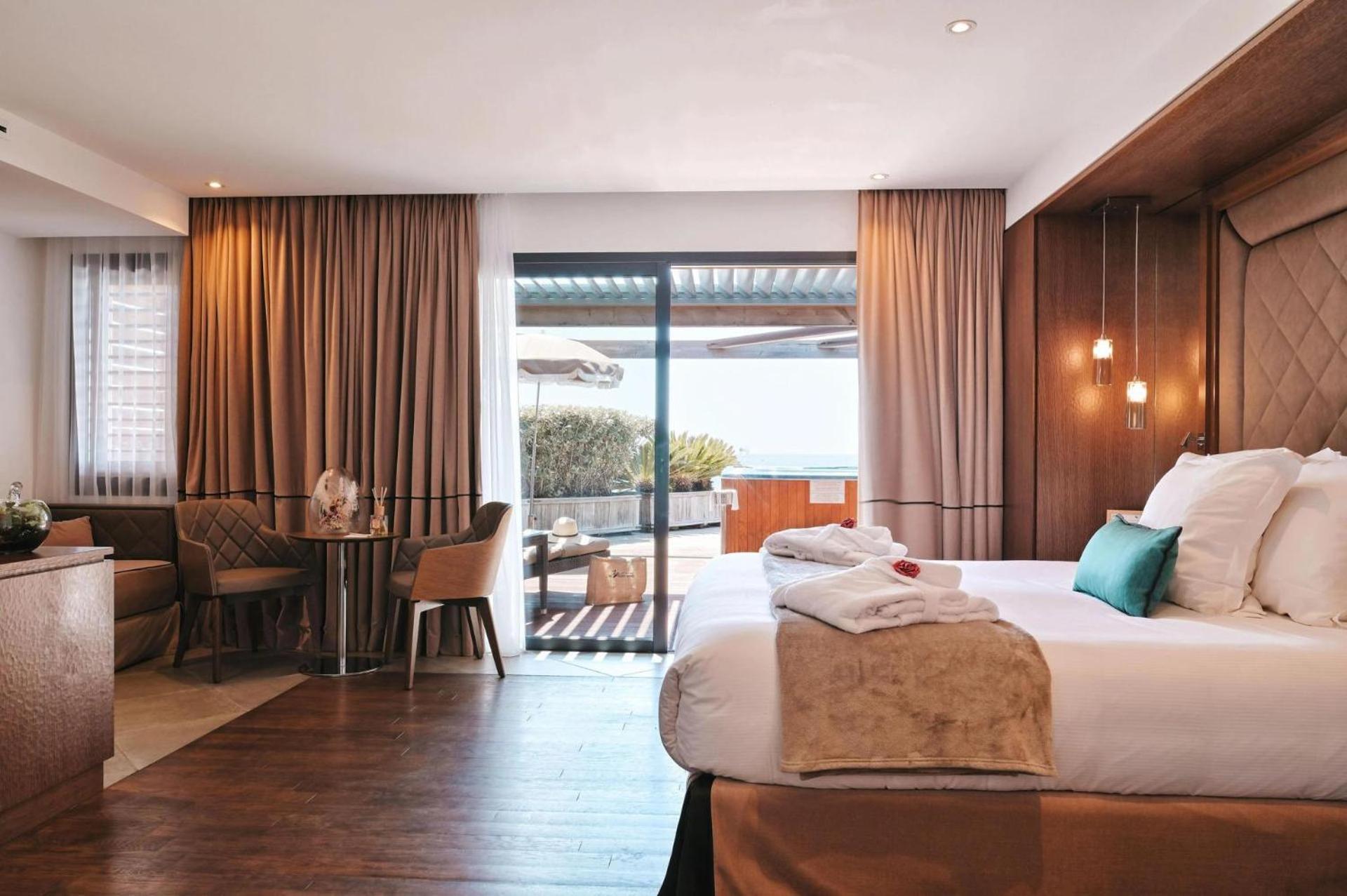 Hotel Le Week End Ajaccio  Esterno foto