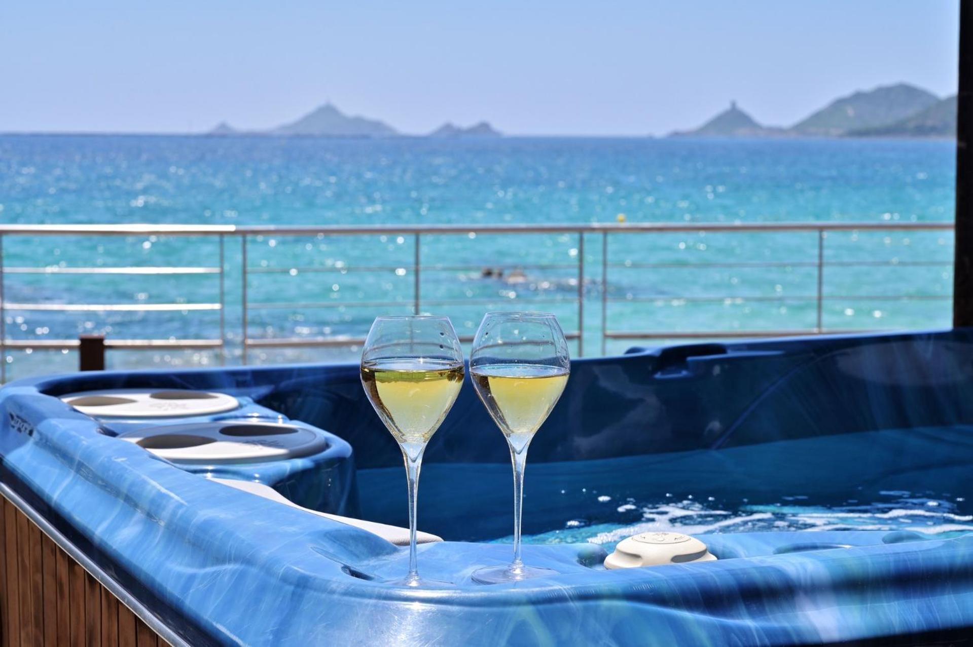 Hotel Le Week End Ajaccio  Esterno foto